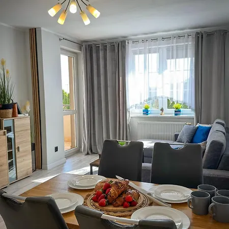 Piastowska Apartmán *